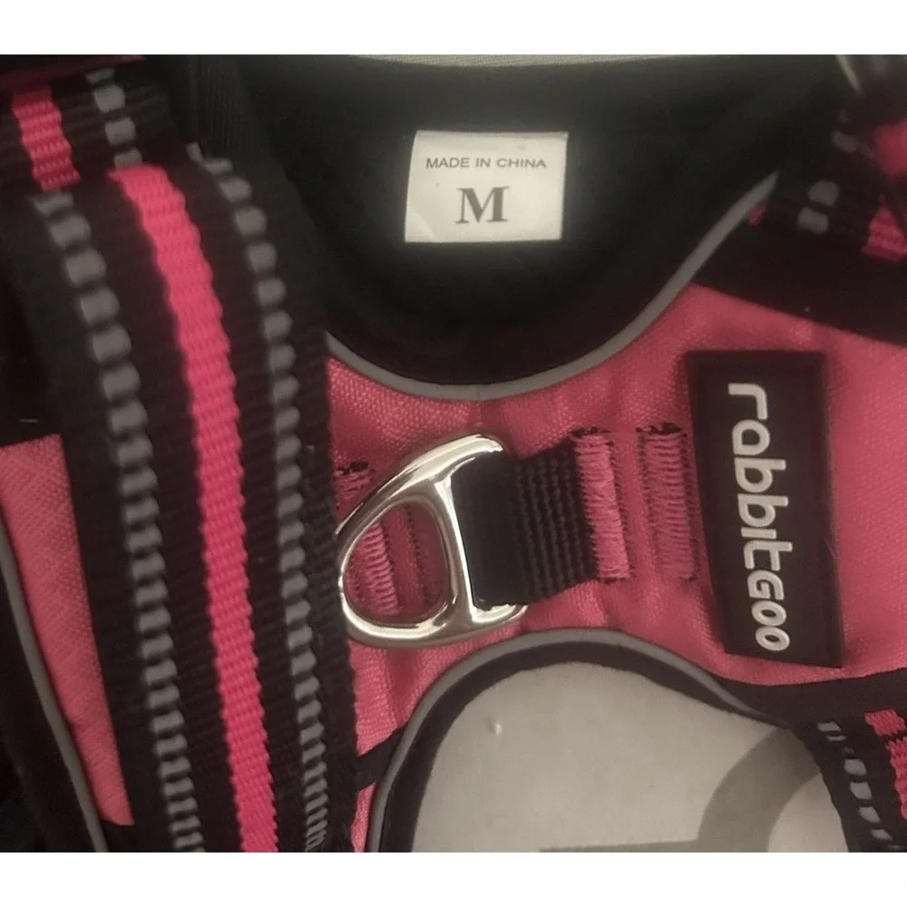 RabbitGoo Classic NO-Pull Dog Harness Size Medium in Pink and Black PB-5
